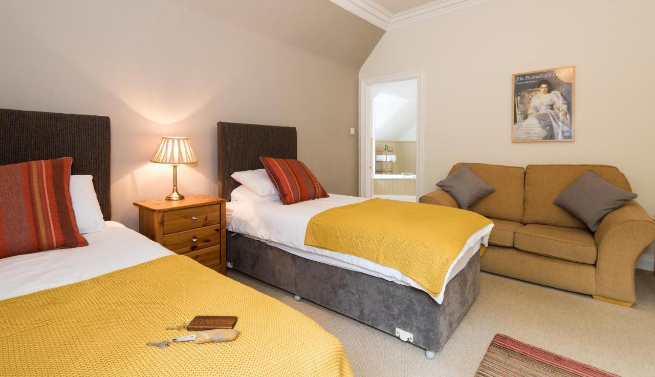 Coig Na Shee Guest House Newtonmore Exterior foto