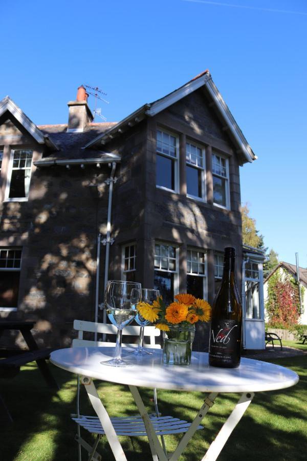 Coig Na Shee Guest House Newtonmore Exterior foto